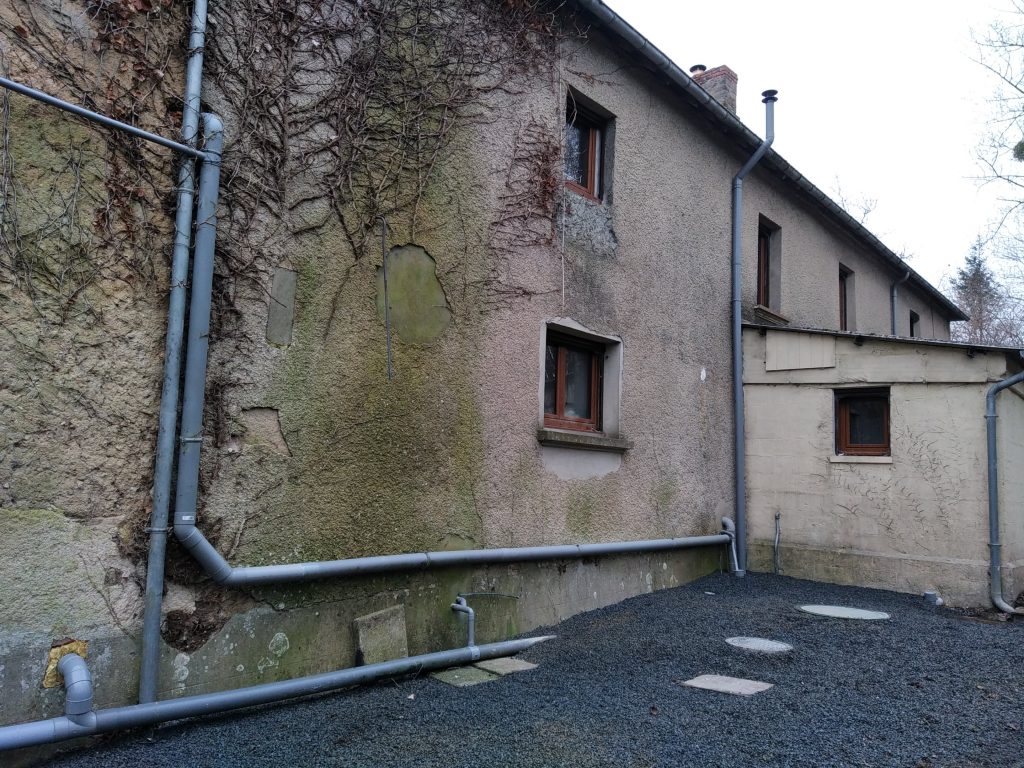 Assainissement : Fosse toutes eaux + épandage