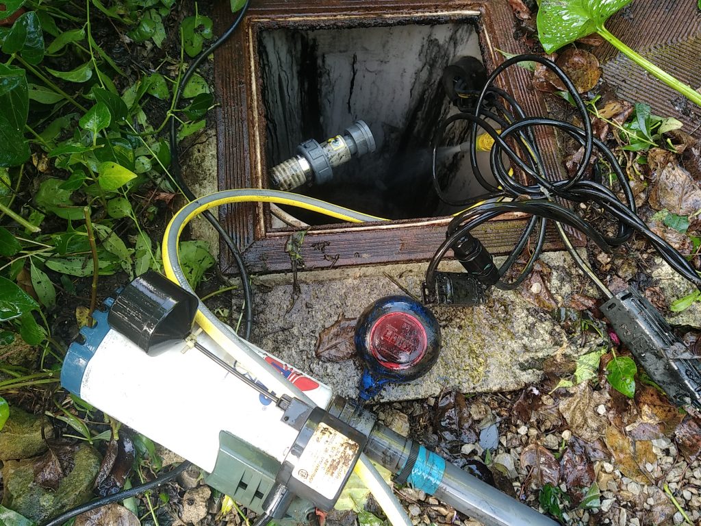 Nettoyage de la pompe Pedrollo Top 3 GM d'un filtre compact Cocolit de Purotek