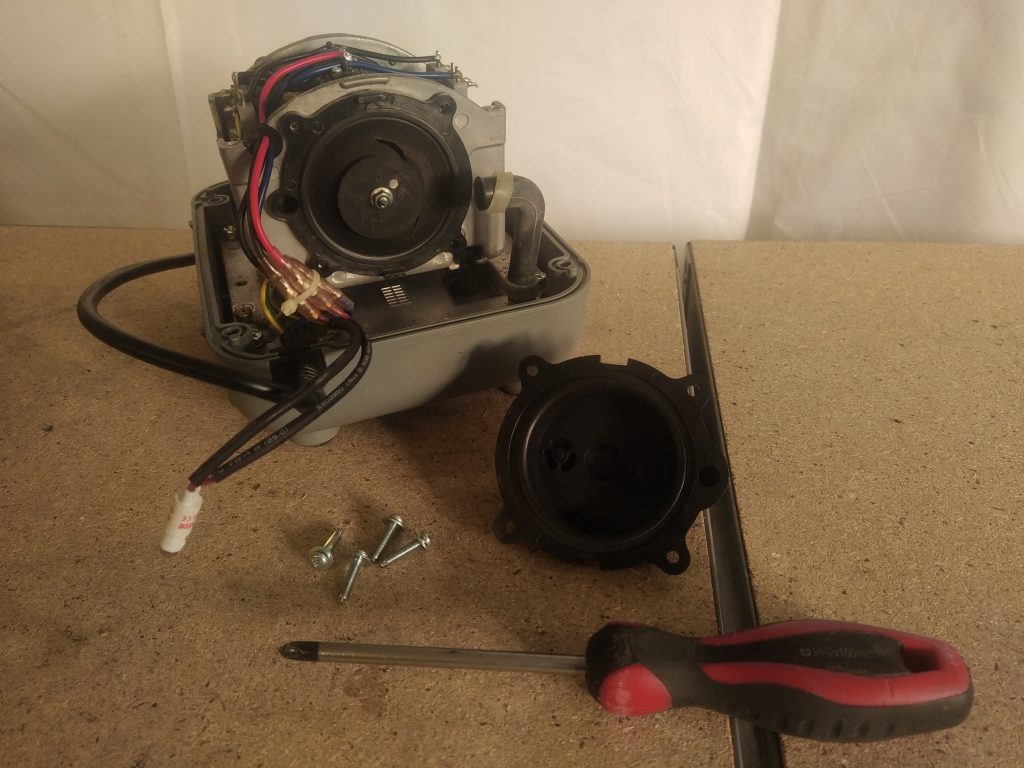 Membranes compresseur Secoh EL-S-60n déchirées