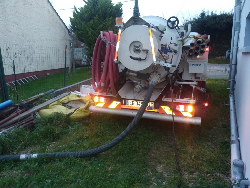 Vidange et remise en service de micro-station Graf