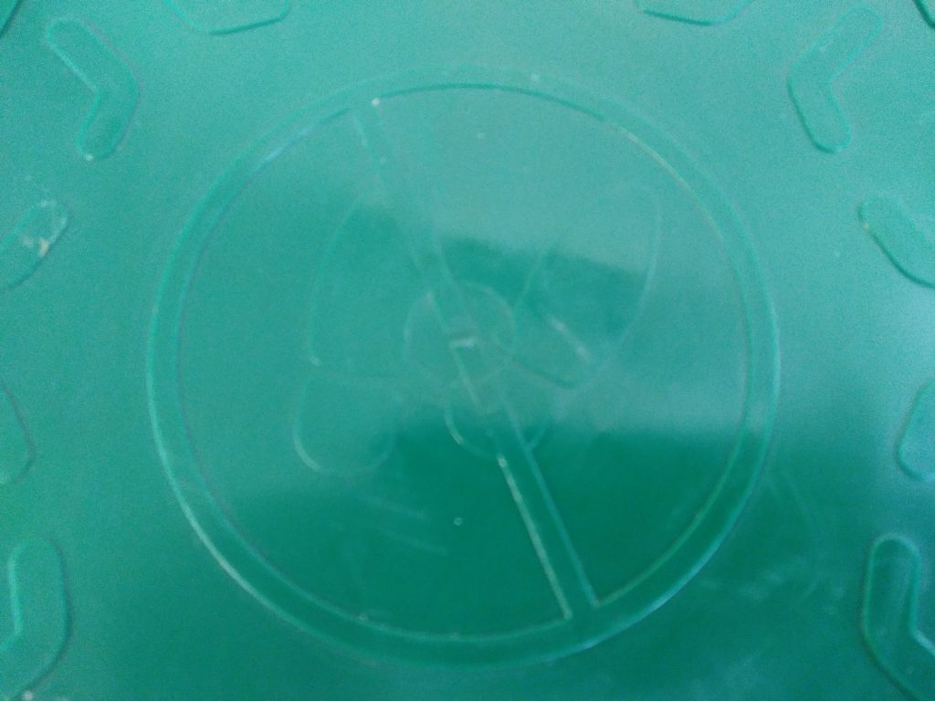 Ancien modèle de couvercle Sotralentz / Rikutec