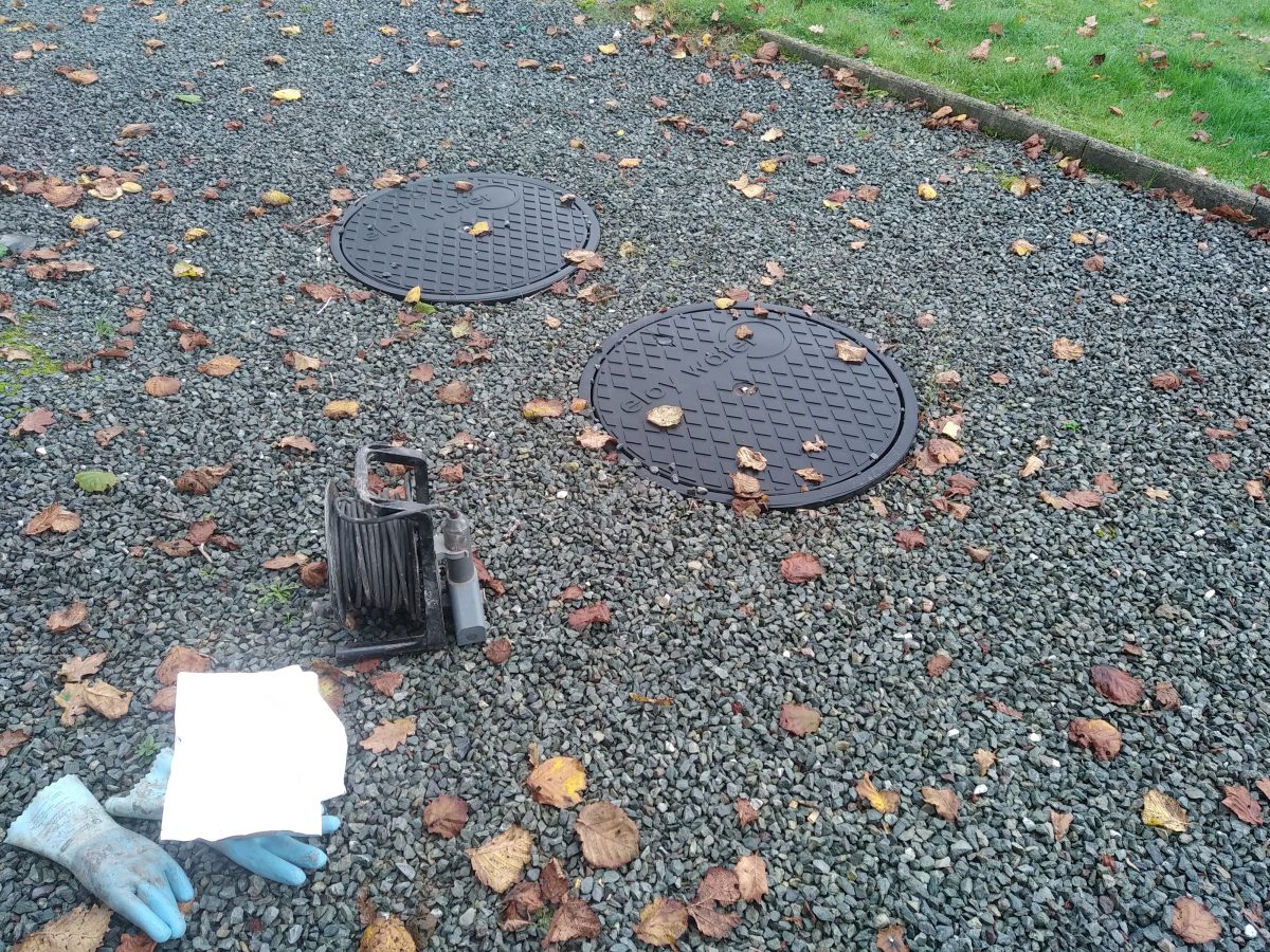 Entretien d'une Micro-station d'épuration Eloy Water Oxyfix C-90 5 EH