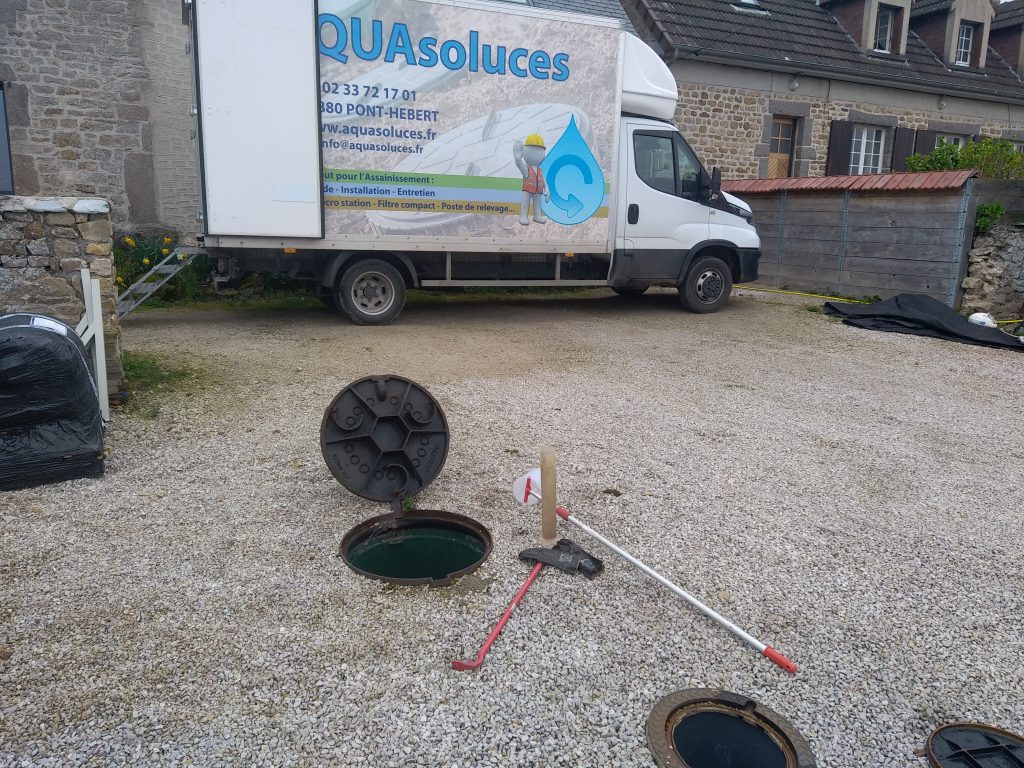 Camion spécialisé en entretien Assainissement Non Collectif