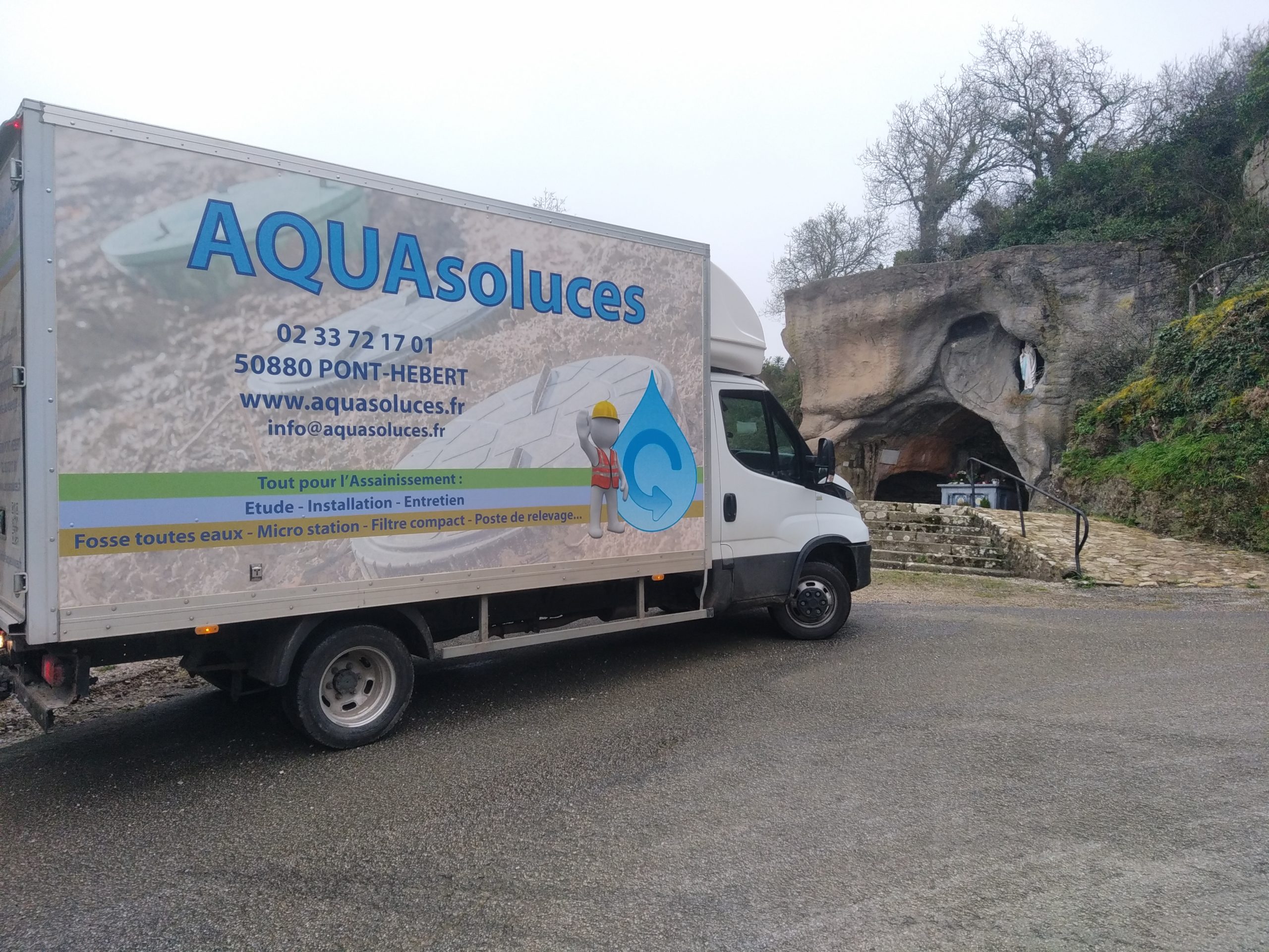 Un véritable camion atelier dédié à l' Assainissement