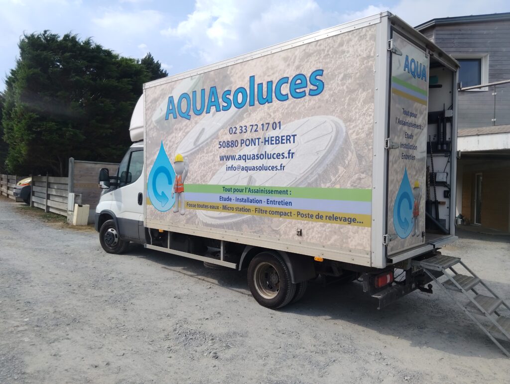 Le camion atelier AQUAsoluces Assainissement
