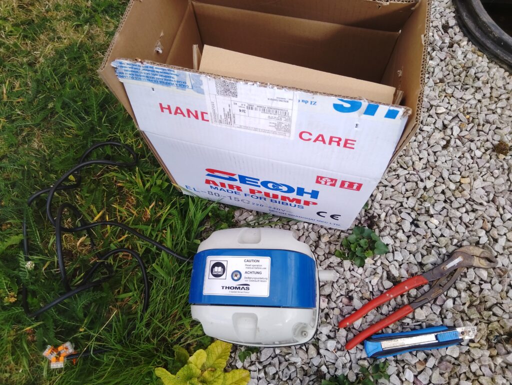 Remplacement du compresseur Thomas AP-80H par le SECOH EL-C-80-15
